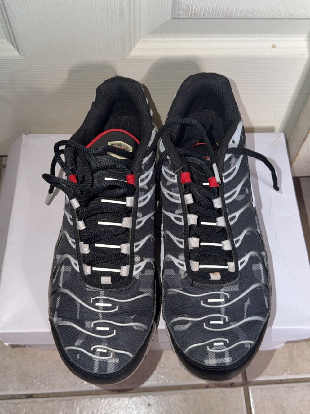 Nike Air Max Plus SE "Remix Pack”Size 8